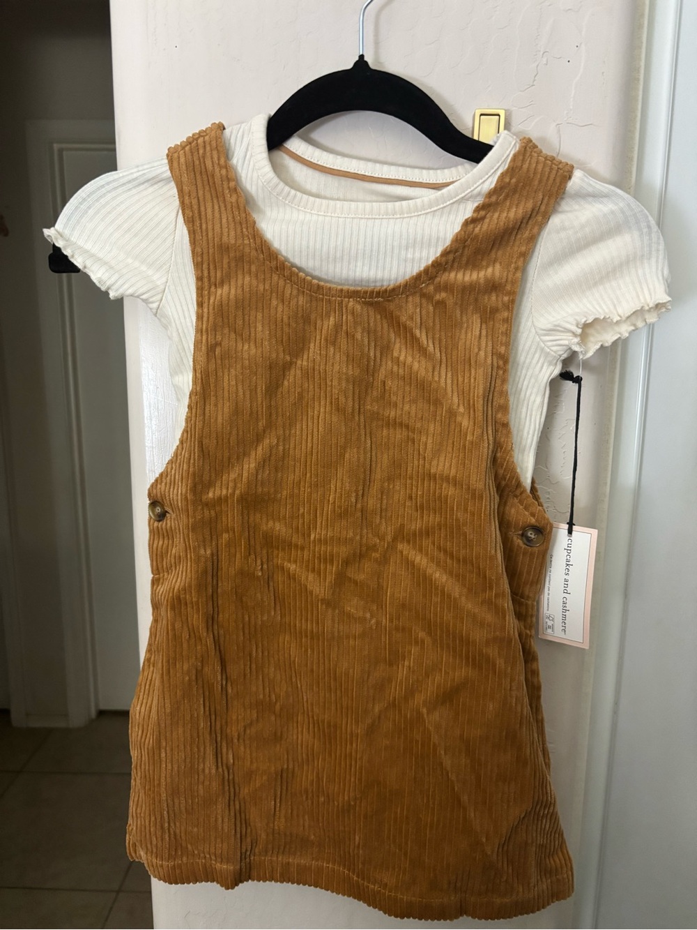 NWT Cupcakes and Cashmere Corduroy Pinafore Dress in Camel w/Cream Top, Size 4